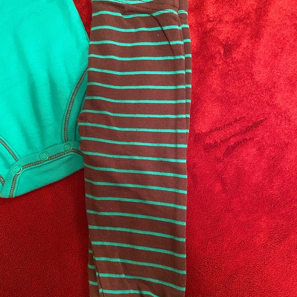 LIL’BRO 2 piece set - Picture 2 of 4